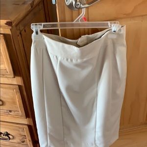 Nice cream pencil fit skirt